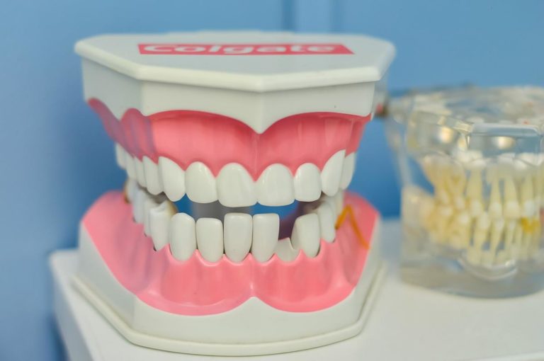 Aparaty ortodontyczne pasujące dosłownie na każdego